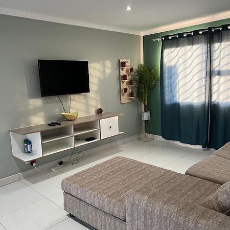 Home@Amalia'S Rundu Ngoại thất bức ảnh
